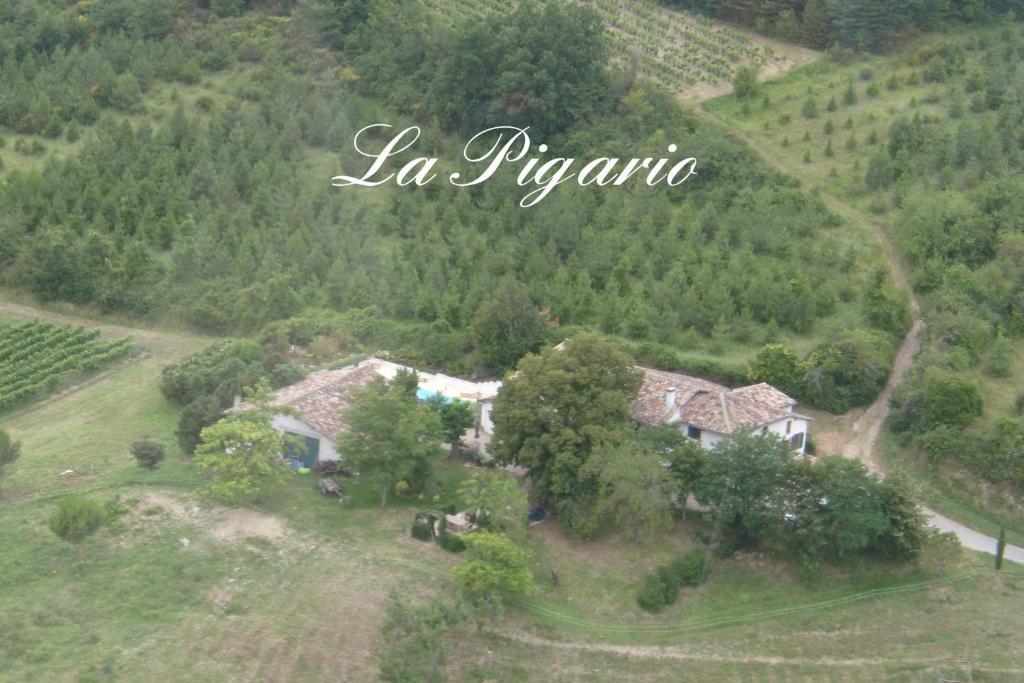 La Pigario Lisle-sur-Tarn Exterior foto