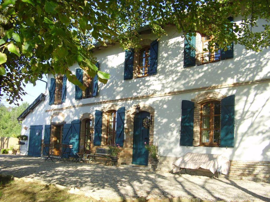 La Pigario Lisle-sur-Tarn Exterior foto